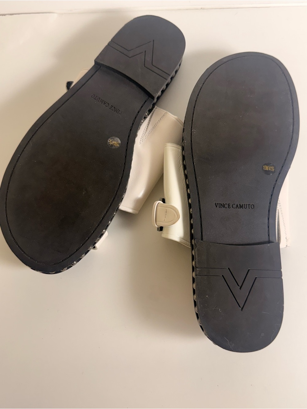 Vince Camuto White Toe Ring Slide Sandals with Studded Sole – Women’s - Picture 10 of 11